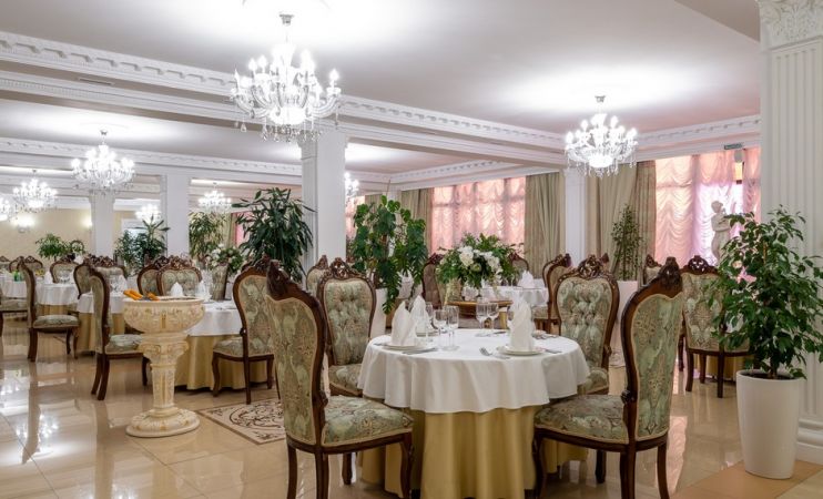 Санаторий<br>"Южное взморье"